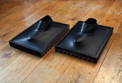 Shoes to print stripes (sculpture) 41 x 31 x 16cm, 2025
